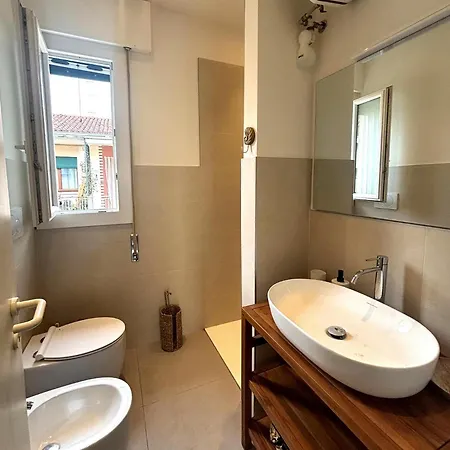 Lido Free Parking - 4 Guests - Near - App 2 *